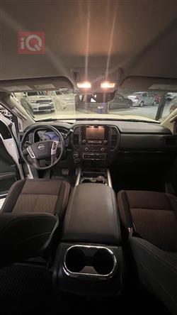 نيسان تيتان